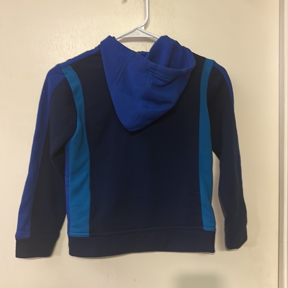 Kid’s Nike jacket - Picture 2 of 2